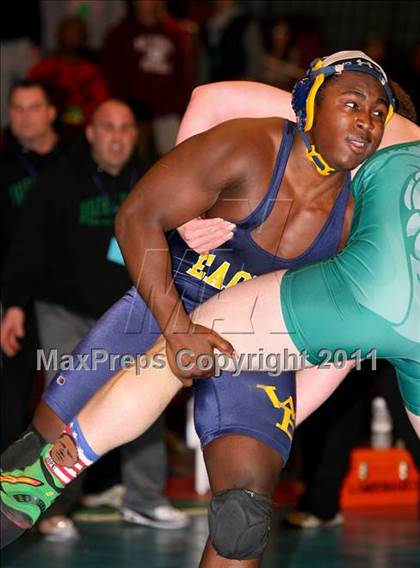 Thumbnail 1 in Suffolk County D1 Championships (Semifinals) photogallery.
