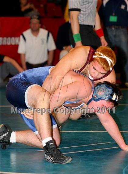 Thumbnail 2 in Suffolk County D1 Championships (Semifinals) photogallery.