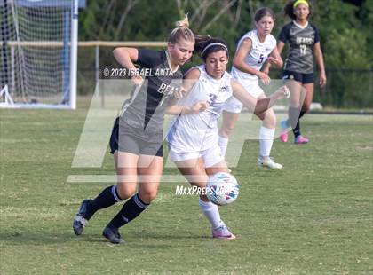 Thumbnail 1 in Jack Britt vs. Gray's Creek (United 8 Conference Semifinal) photogallery.