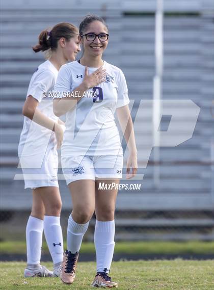 Thumbnail 2 in Jack Britt vs. Gray's Creek (United 8 Conference Semifinal) photogallery.