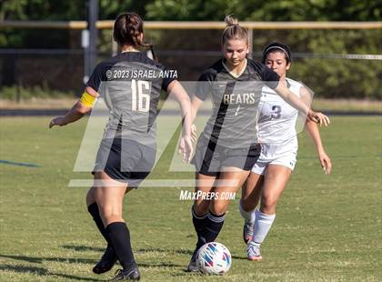 Thumbnail 3 in Jack Britt vs. Gray's Creek (United 8 Conference Semifinal) photogallery.