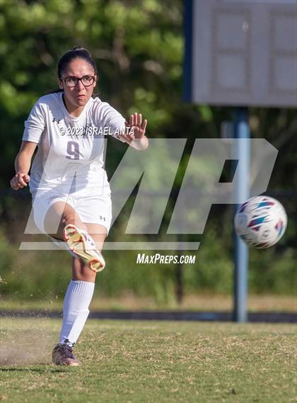 Thumbnail 1 in Jack Britt vs. Gray's Creek (United 8 Conference Semifinal) photogallery.