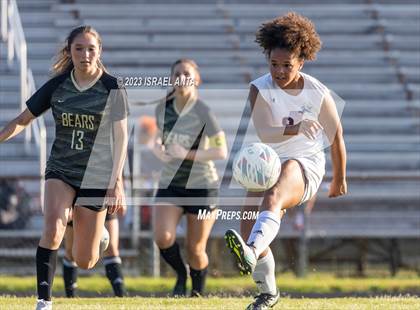 Thumbnail 3 in Jack Britt vs. Gray's Creek (United 8 Conference Semifinal) photogallery.