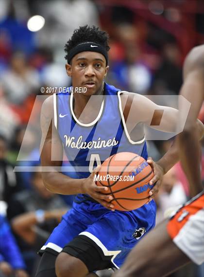 Thumbnail 3 in Vashon @ Whitney Young (Chicago Elite Classic) photogallery.