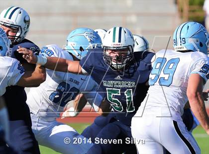 Thumbnail 2 in Corona del Mar vs. La Costa Canyon (Brothers in Arms Classic) photogallery.