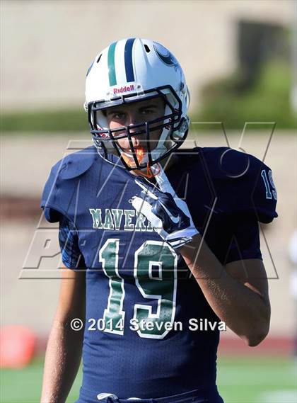 Thumbnail 3 in Corona del Mar vs. La Costa Canyon (Brothers in Arms Classic) photogallery.