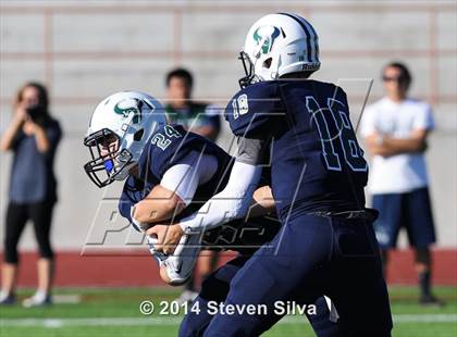 Thumbnail 3 in Corona del Mar vs. La Costa Canyon (Brothers in Arms Classic) photogallery.