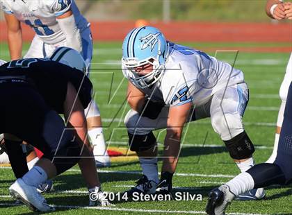 Thumbnail 1 in Corona del Mar vs. La Costa Canyon (Brothers in Arms Classic) photogallery.