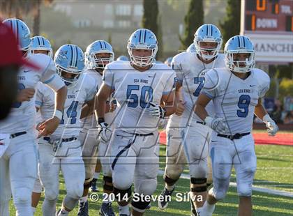 Thumbnail 2 in Corona del Mar vs. La Costa Canyon (Brothers in Arms Classic) photogallery.
