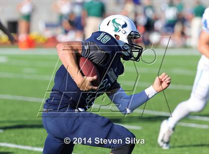 Thumbnail 1 in Corona del Mar vs. La Costa Canyon (Brothers in Arms Classic) photogallery.