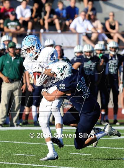 Thumbnail 3 in Corona del Mar vs. La Costa Canyon (Brothers in Arms Classic) photogallery.