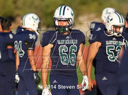 Thumbnail 3 in Corona del Mar vs. La Costa Canyon (Brothers in Arms Classic) photogallery.