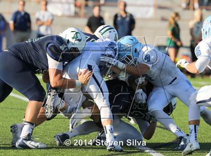 Thumbnail 2 in Corona del Mar vs. La Costa Canyon (Brothers in Arms Classic) photogallery.