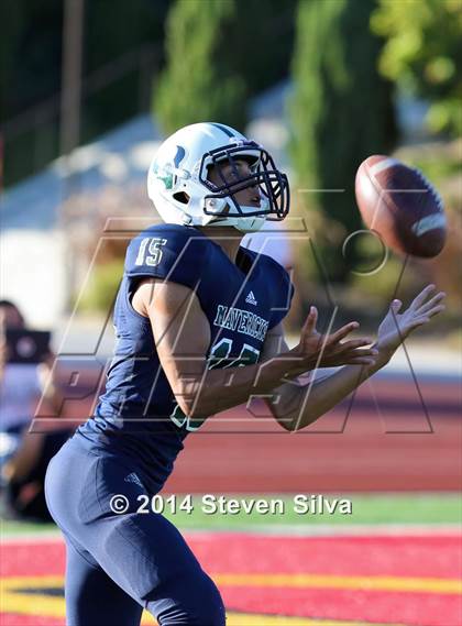 Thumbnail 1 in Corona del Mar vs. La Costa Canyon (Brothers in Arms Classic) photogallery.