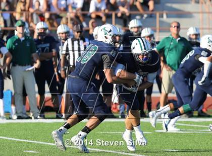 Thumbnail 3 in Corona del Mar vs. La Costa Canyon (Brothers in Arms Classic) photogallery.