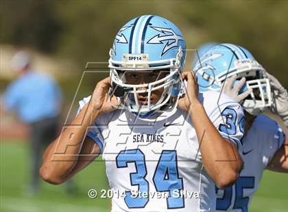 Thumbnail 2 in Corona del Mar vs. La Costa Canyon (Brothers in Arms Classic) photogallery.
