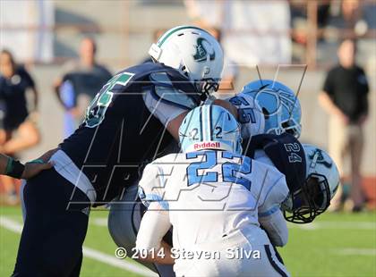 Thumbnail 1 in Corona del Mar vs. La Costa Canyon (Brothers in Arms Classic) photogallery.