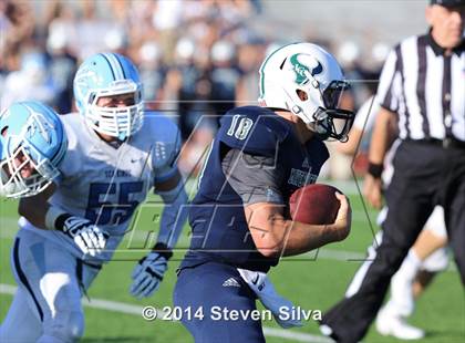 Thumbnail 3 in Corona del Mar vs. La Costa Canyon (Brothers in Arms Classic) photogallery.