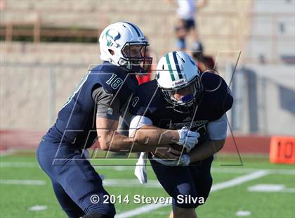 Thumbnail 2 in Corona del Mar vs. La Costa Canyon (Brothers in Arms Classic) photogallery.