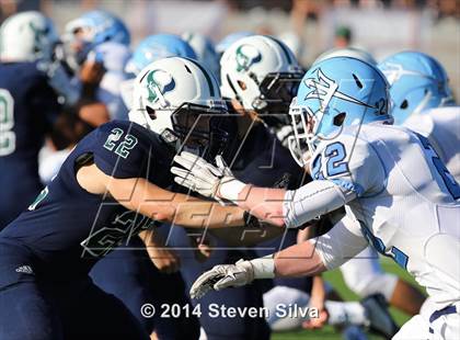 Thumbnail 1 in Corona del Mar vs. La Costa Canyon (Brothers in Arms Classic) photogallery.