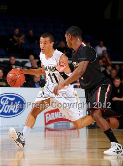 Thumbnail 2 in Alemany vs. Oak Park (CIF SS D3A Final) photogallery.