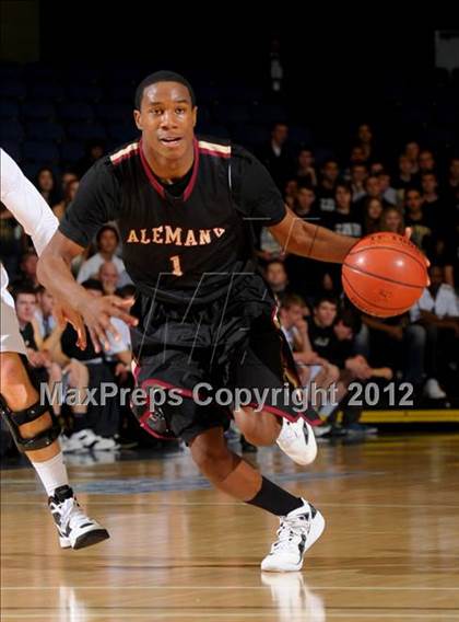 Thumbnail 1 in Alemany vs. Oak Park (CIF SS D3A Final) photogallery.
