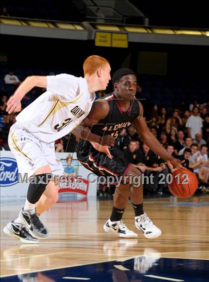 Thumbnail 3 in Alemany vs. Oak Park (CIF SS D3A Final) photogallery.