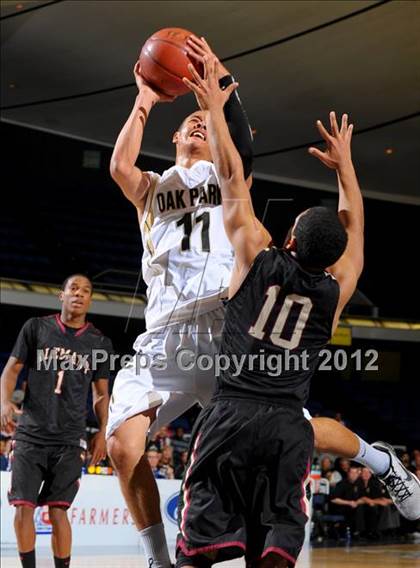 Thumbnail 1 in Alemany vs. Oak Park (CIF SS D3A Final) photogallery.