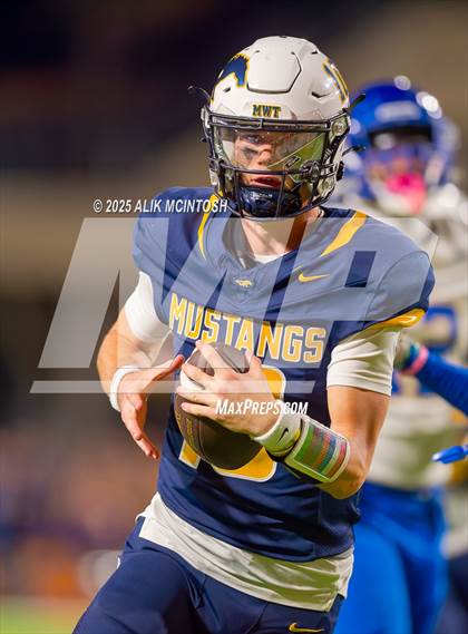 Thumbnail 3 in Klein @ Cypress Ranch (UIL Football 6A D1 Bi-District) photogallery.