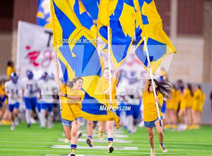 Thumbnail 3 in Klein @ Cypress Ranch (UIL Football 6A D1 Bi-District) photogallery.