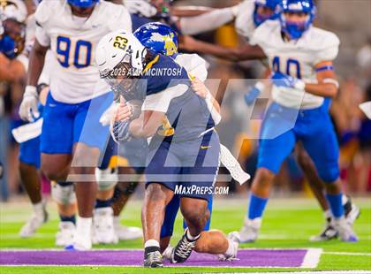 Thumbnail 1 in Klein @ Cypress Ranch (UIL Football 6A D1 Bi-District) photogallery.