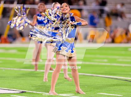 Thumbnail 2 in Klein @ Cypress Ranch (UIL Football 6A D1 Bi-District) photogallery.