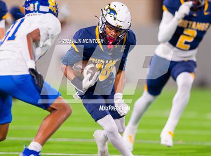 Thumbnail 3 in Klein @ Cypress Ranch (UIL Football 6A D1 Bi-District) photogallery.