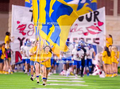 Thumbnail 2 in Klein @ Cypress Ranch (UIL Football 6A D1 Bi-District) photogallery.