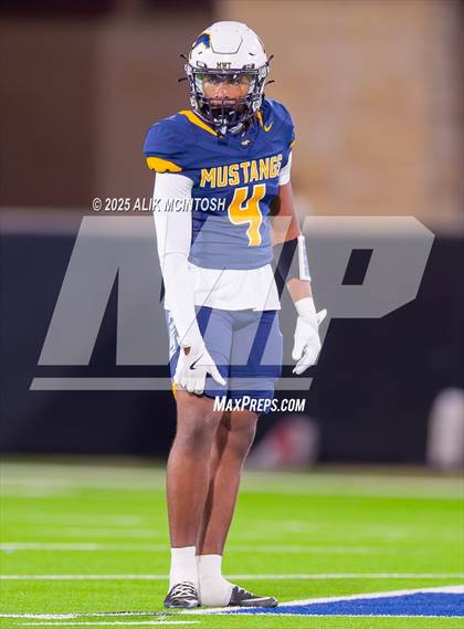 Thumbnail 3 in Klein @ Cypress Ranch (UIL Football 6A D1 Bi-District) photogallery.
