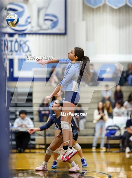 Thumbnail 2 in Foster @ Interlake photogallery.