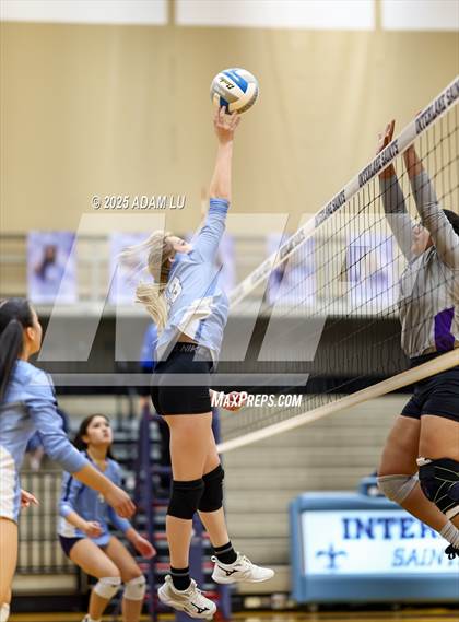 Thumbnail 1 in Foster @ Interlake photogallery.