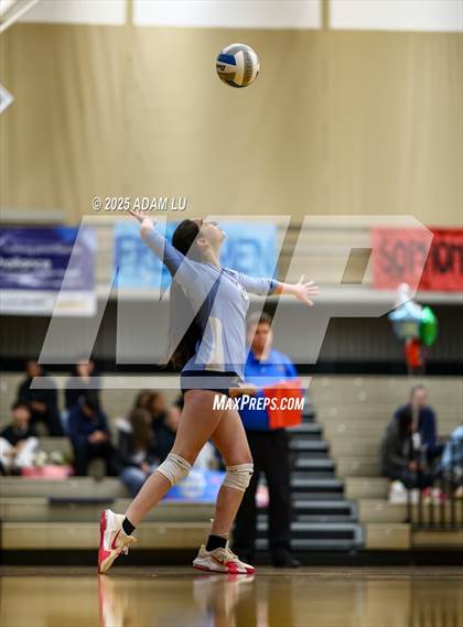 Thumbnail 1 in Foster @ Interlake photogallery.