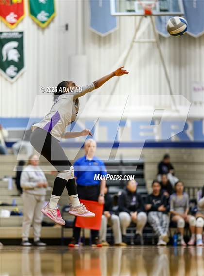 Thumbnail 3 in Foster @ Interlake photogallery.