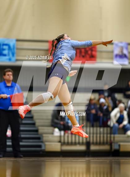 Thumbnail 3 in Foster @ Interlake photogallery.
