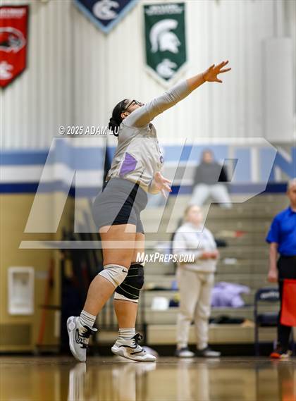 Thumbnail 3 in Foster @ Interlake photogallery.
