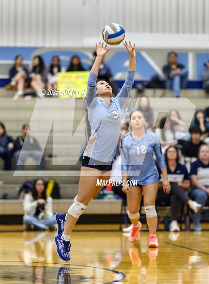 Thumbnail 1 in Foster @ Interlake photogallery.