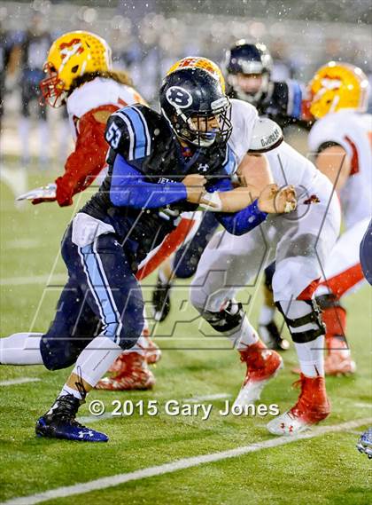Thumbnail 2 in Bellarmine College Prep vs. Mission Viejo (CIF State Division 1-AA Final) photogallery.