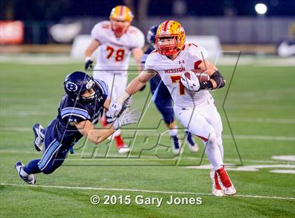 Thumbnail 2 in Bellarmine College Prep vs. Mission Viejo (CIF State Division 1-AA Final) photogallery.