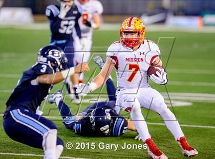 Thumbnail 1 in Bellarmine College Prep vs. Mission Viejo (CIF State Division 1-AA Final) photogallery.