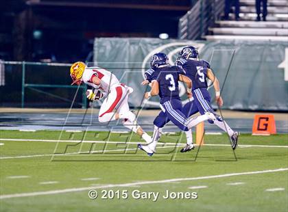 Thumbnail 2 in Bellarmine College Prep vs. Mission Viejo (CIF State Division 1-AA Final) photogallery.