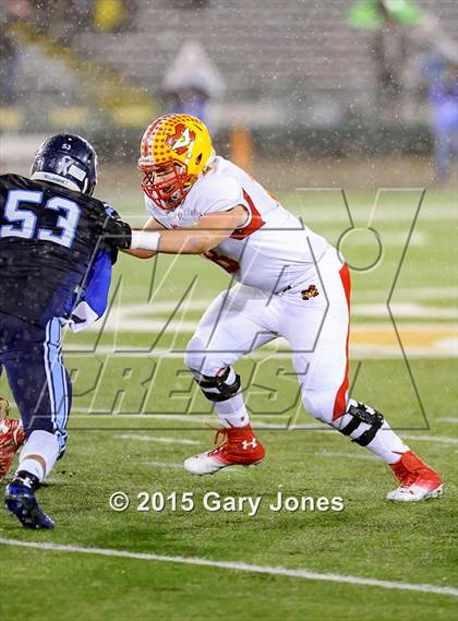 Thumbnail 3 in Bellarmine College Prep vs. Mission Viejo (CIF State Division 1-AA Final) photogallery.