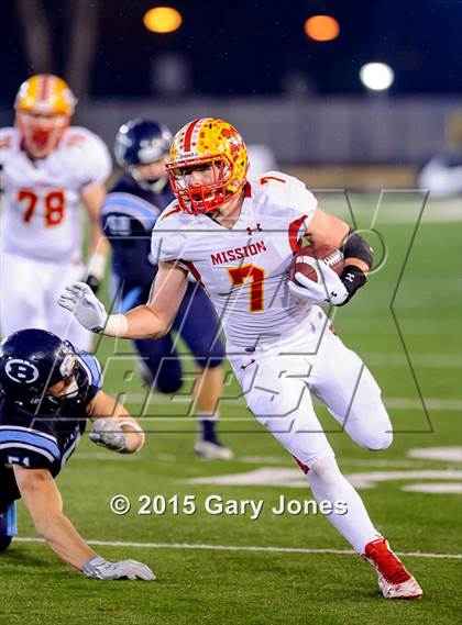 Thumbnail 3 in Bellarmine College Prep vs. Mission Viejo (CIF State Division 1-AA Final) photogallery.