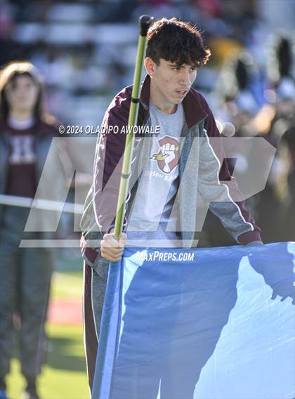Thumbnail 1 in Jefferson @ Malakoff (UIL Football 3A DI Region II Regional Playoff) photogallery.