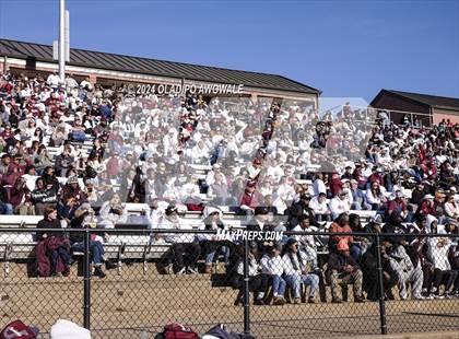 Thumbnail 3 in Jefferson @ Malakoff (UIL Football 3A DI Region II Regional Playoff) photogallery.